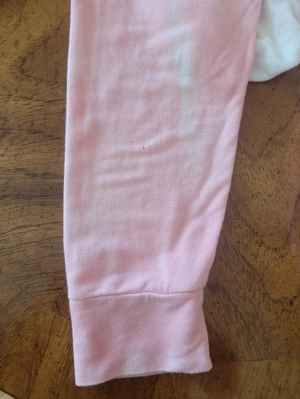 Mono B mono pastel